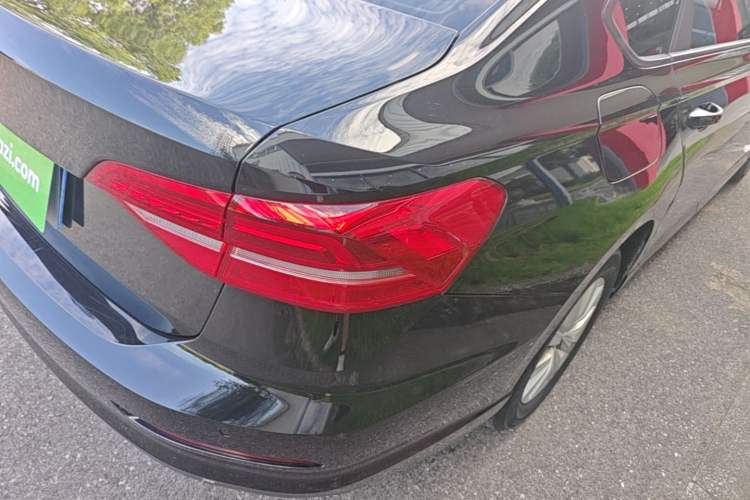 Used Volkswagen Lavida 2019 1.5L Automatic Fashion Edition China VI Right Rear Taillight