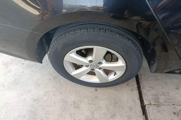 Used Volkswagen Lavida 2019 Lavida Start 1.5L Manual Fashion Edition China VI Standard Right Rear Wheel Hub