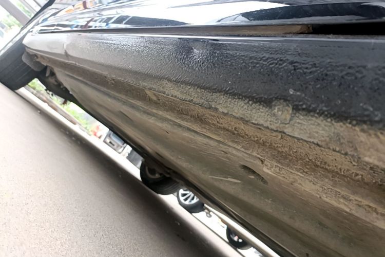 Used Volkswagen Lavida 2019 1.5L Automatic Comfort Edition China VI Standard Right Side Sill