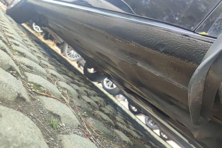 Used Volkswagen Lavida 2019 Lavida Start 1.5L Manual Fashion Edition China VI Standard Right Side Sill