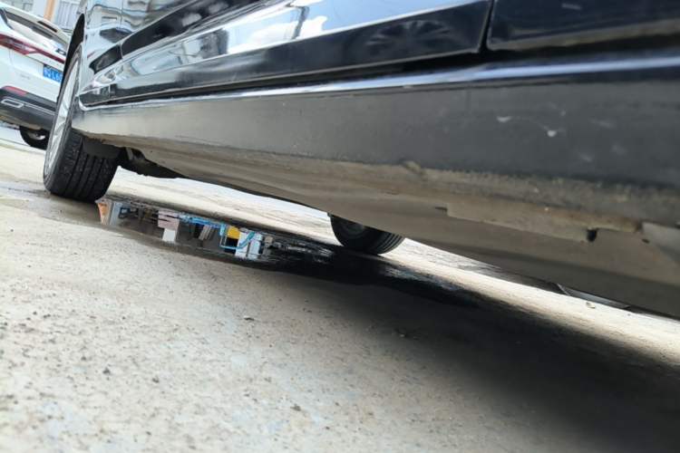 Used Volkswagen Lavida 2019 1.5L Automatic Comfort Edition China VI Standard Right Side Sill