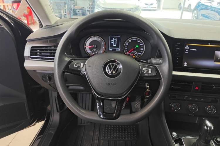 Used Volkswagen Lavida 2019 1.5L Automatic Vision Edition China VI Standard Steering Wheel