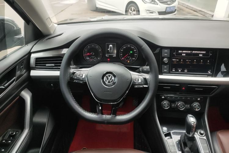 Used Volkswagen Lavida 2019 280TSI DSG Luxury Edition China VI Standard Steering Wheel