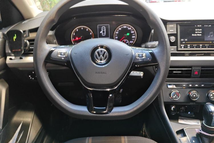 Used Volkswagen Lavida 2019 1.5L Automatic Vision Edition China VI Standard Steering Wheel