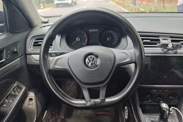 Used Volkswagen Lavida 2019 Lavida Start 1.5L Automatic Trendy Version China VI Standard Steering Wheel