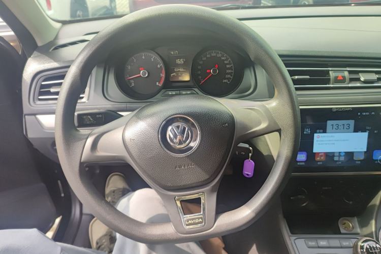 Used Volkswagen Lavida 2019 Lavida Start 1.5L Manual Fashion Edition China VI Standard Steering Wheel