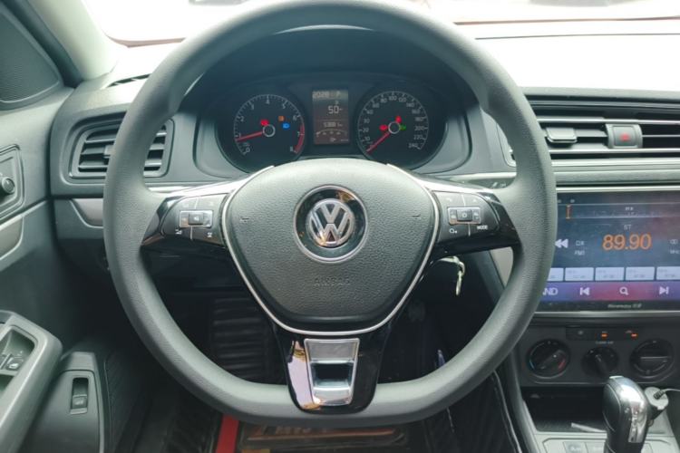 Used Volkswagen Lavida 2019 Lavida Start 1.5L Automatic Trendy Version China VI Standard Steering Wheel