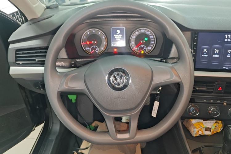 Used Volkswagen Lavida 2019 1.5L Automatic Fashion Edition China VI Steering Wheel
