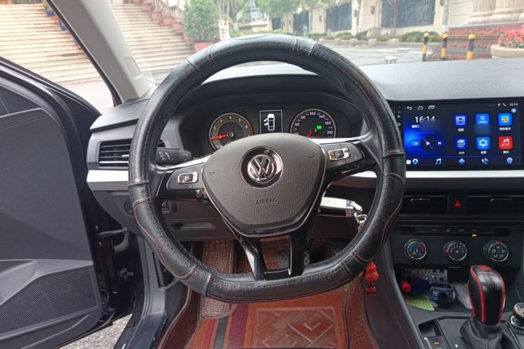 Used Volkswagen Lavida 2019 1.5L Automatic Fashion Edition China VI Steering Wheel