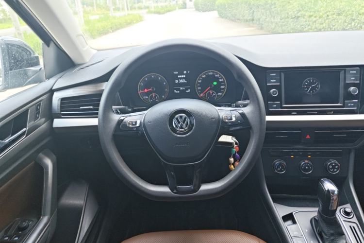 Used Volkswagen Lavida 2019 1.5L Automatic Comfort Edition China VI Standard Steering Wheel