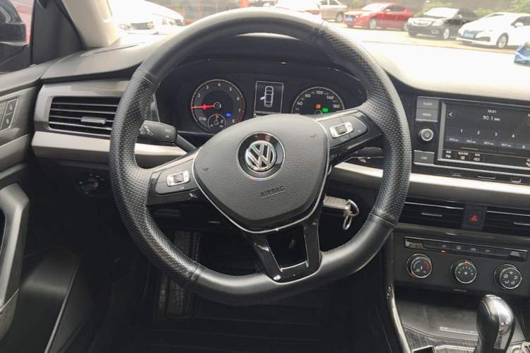 Used Volkswagen Lavida 2019 280TSI DSG Comfort Edition China VI standard Steering Wheel