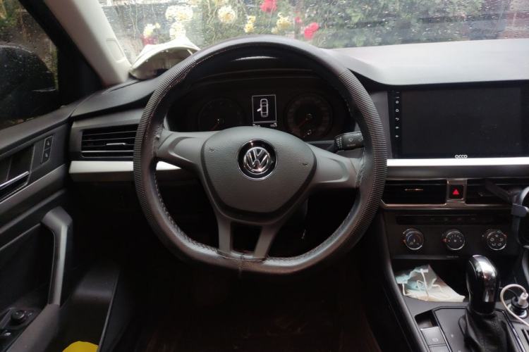 Used Volkswagen Lavida 2019 1.5L Automatic Fashion Edition China VI Steering Wheel