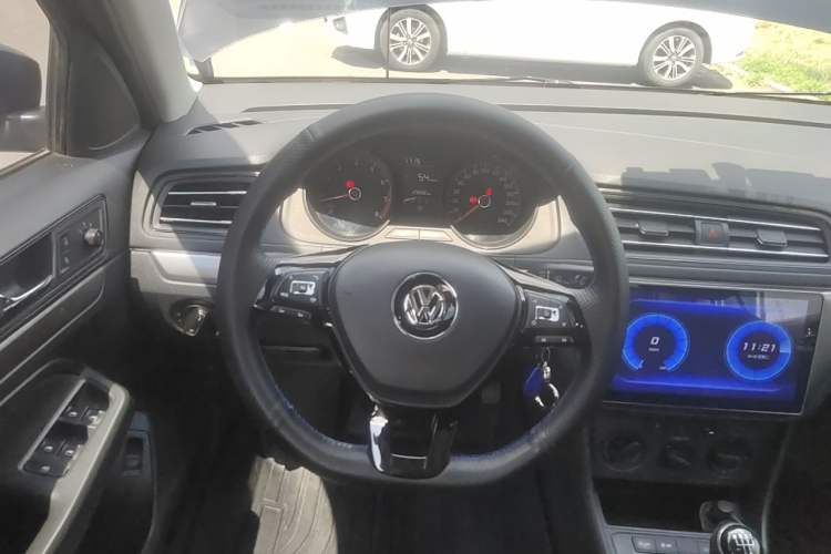 Used Volkswagen Lavida 2019 Lavida Start 1.5L Manual Fashion Edition China VI Standard Steering Wheel