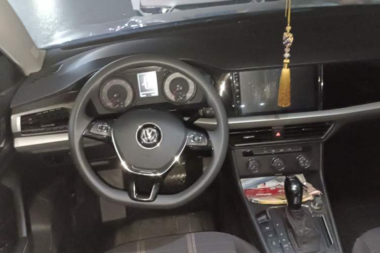 Used Volkswagen Lavida 2019 280TSI DSG Comfort Edition China VI standard Steering Wheel