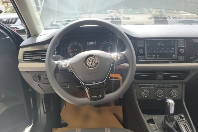 Used Volkswagen Lavida 2019 1.5L Automatic Vision Edition China VI Standard Steering Wheel