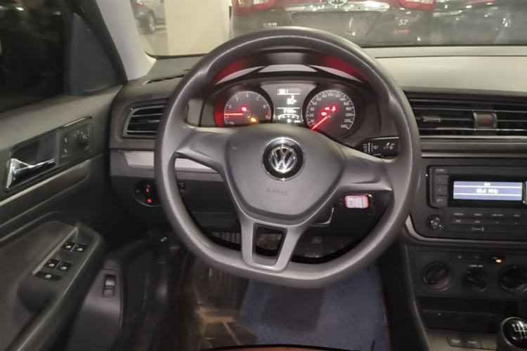 Used Volkswagen Lavida 2019 Lavida Start 1.5L Manual Fashion Edition China VI Standard Steering Wheel