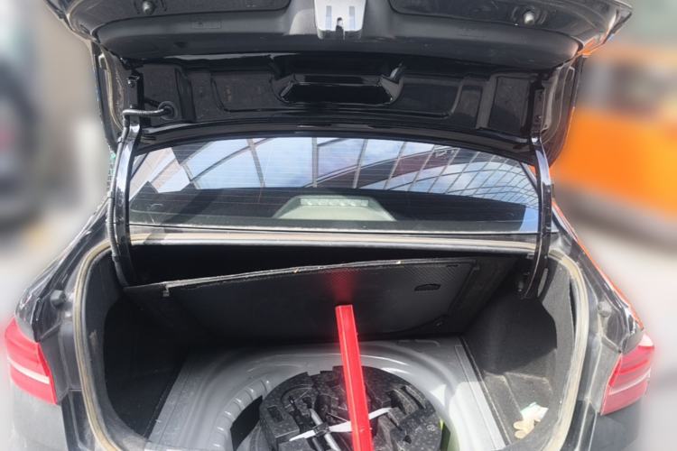 Used Volkswagen Lavida 2019 1.5L Automatic Fashion Edition China VI Trunk