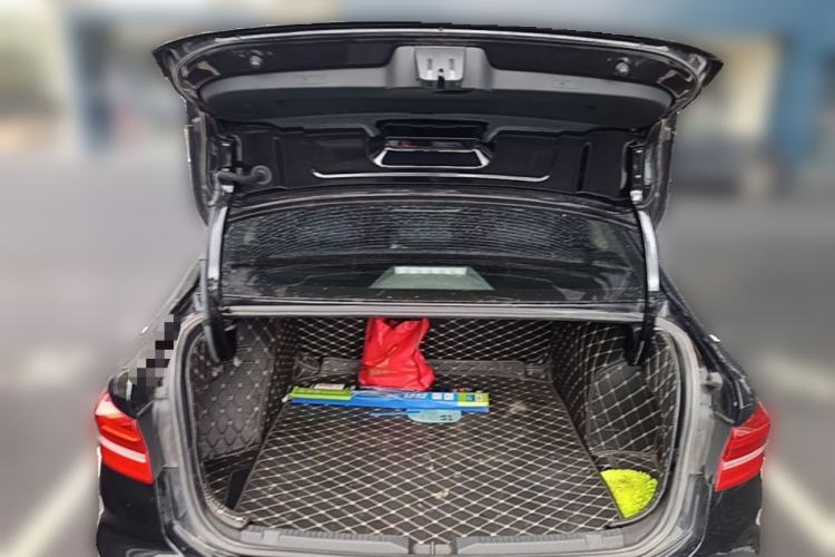 Used Volkswagen Lavida 2019 1.5L Automatic Comfort Edition China VI Standard Trunk