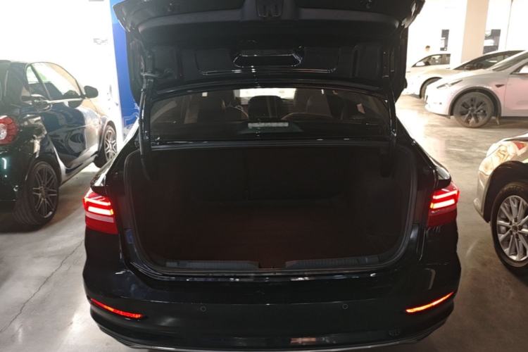 Used Volkswagen Lavida 2019 280TSI DSG Comfort Edition China VI standard Trunk