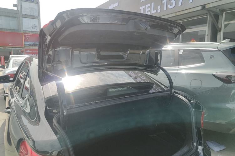 Used Volkswagen Lavida 2019 280TSI DSG Comfort Edition China VI standard Trunk
