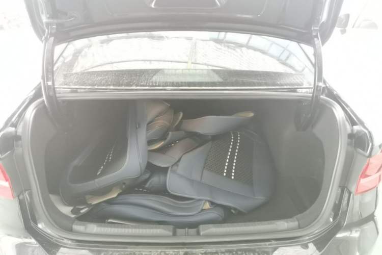Used Volkswagen Lavida 2019 280TSI DSG Comfort Edition China VI standard Trunk
