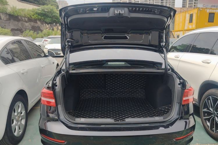 Used Volkswagen Lavida 2019 280TSI DSG Comfort Edition China VI standard Trunk