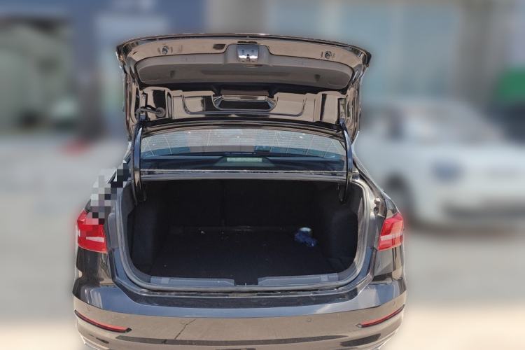 Used Volkswagen Lavida 2019 280TSI DSG Comfort Edition China VI standard Trunk
