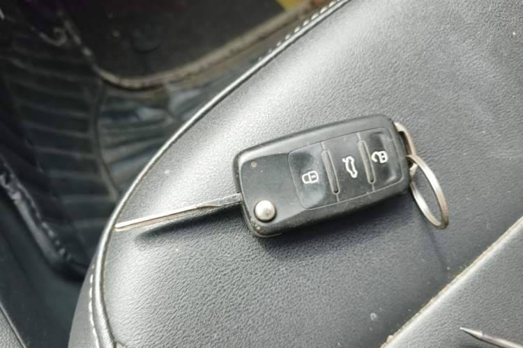 Used Volkswagen Lavida 2019 Lavida Start 1.5L Automatic Trendy Version China VI Standard Vehicle Key