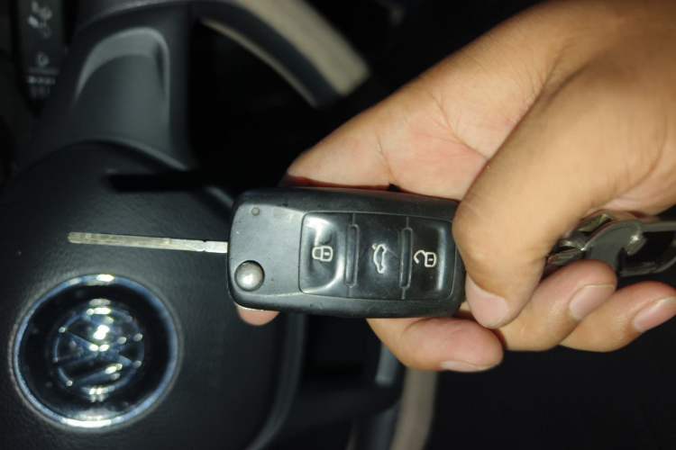 Used Volkswagen Lavida 2019 Lavida Start 1.5L Automatic Trendy Version China VI Standard Vehicle Key