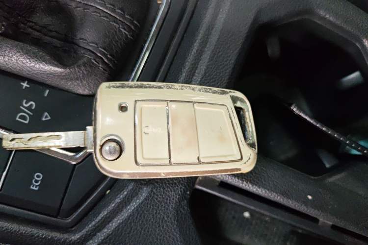 Used Volkswagen Lavida 2019 280TSI DSG Comfort Edition China VI standard Vehicle Key