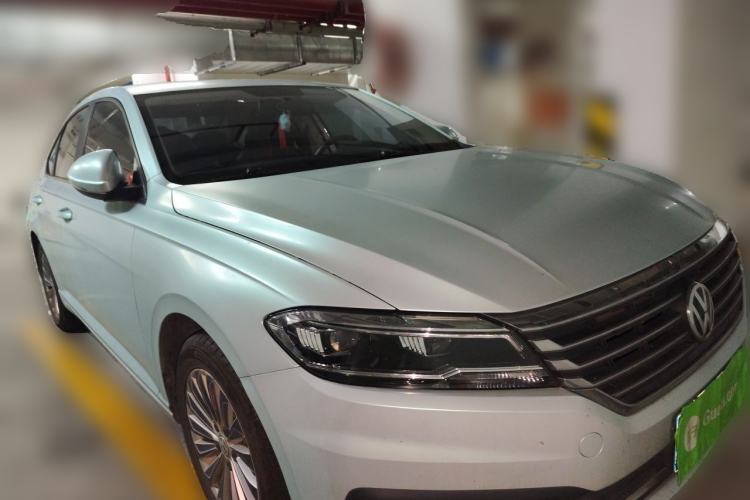 Used Volkswagen Lavida 2019 1.5L Automatic Comfort Edition China VI Standard Front Right 45 Deg
