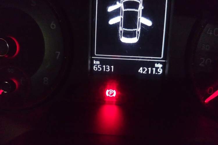 Used Volkswagen Lavida 2019 1.5L Automatic Comfort Edition China VI Standard Odometer Close Up