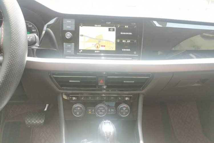 Used Volkswagen Lavida 2019 280TSI DSG Luxury Edition China VI Standard Audio And AC Panel