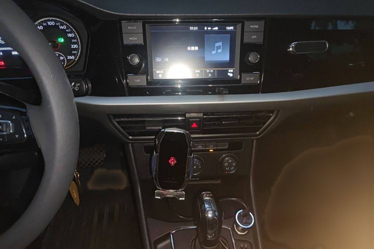 Used Volkswagen Lavida 2019 280TSI DSG Comfort Edition China VI standard Audio And AC Panel