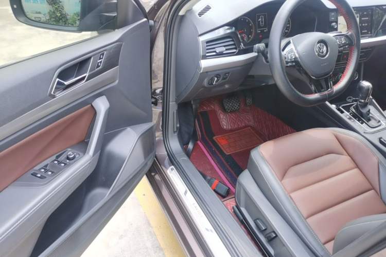 Used Volkswagen Lavida 2019 280TSI DSG Luxury Edition China VI Standard Driver Seat