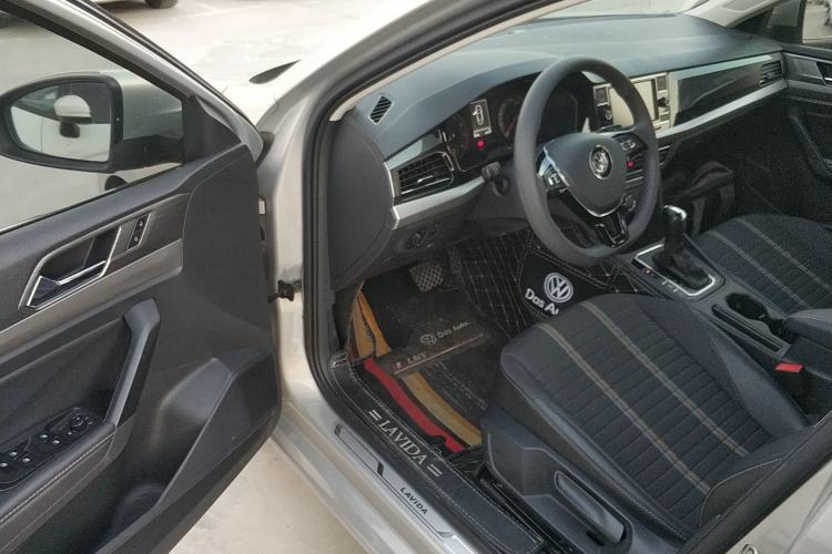 Used Volkswagen Lavida 2019 280TSI DSG Comfort Edition China VI standard Driver Seat