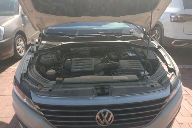 Used Volkswagen Lavida 2019 1.5L Manual Comfort Edition China VI Standard Engine Bay