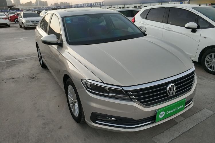 Used Volkswagen Lavida 2019 280TSI DSG Comfort Edition China VI standard Front Right 45 Deg