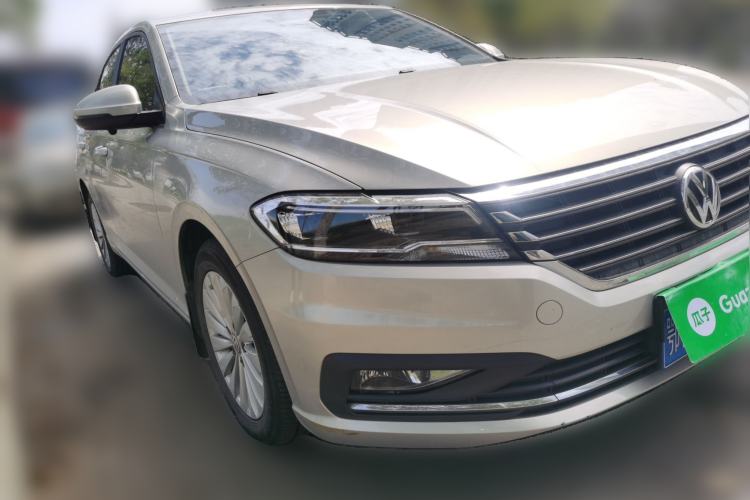 Used Volkswagen Lavida 2019 1.5L Automatic Vision Edition China VI Standard Front Right 45 Deg