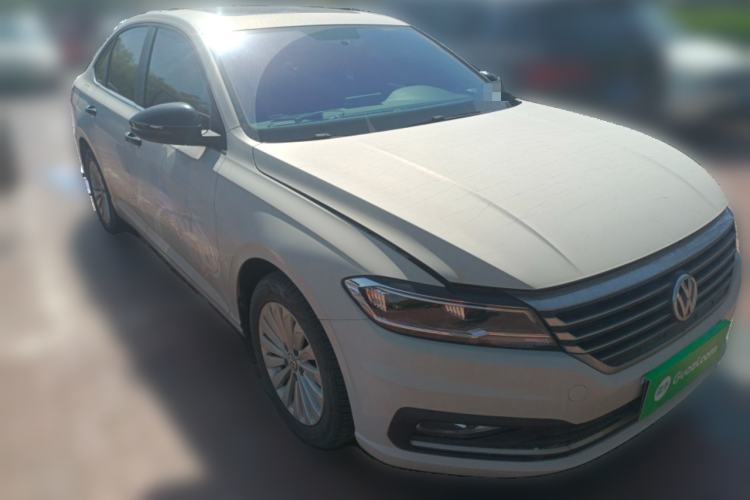Used Volkswagen Lavida 2019 1.5L Manual Comfort Edition China VI Standard Front Right 45 Deg