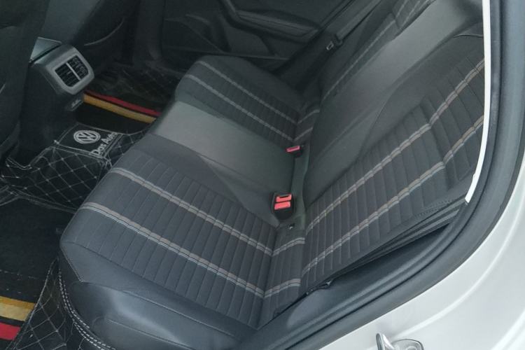 Used Volkswagen Lavida 2019 280TSI DSG Comfort Edition China VI standard Left Rear Seat