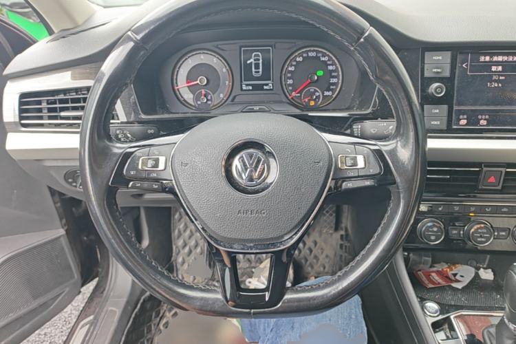 Used Volkswagen Lavida 2019 280TSI DSG Luxury Edition China VI Standard Steering Wheel