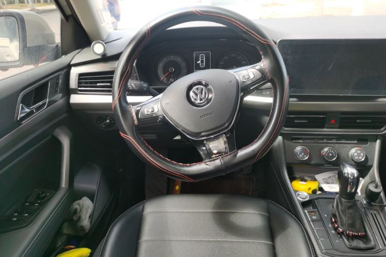 Used Volkswagen Lavida 2019 1.5L Automatic Vision Edition China VI Standard Steering Wheel