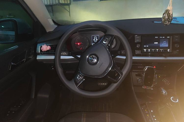 Used Volkswagen Lavida 2019 280TSI DSG Comfort Edition China VI standard Steering Wheel