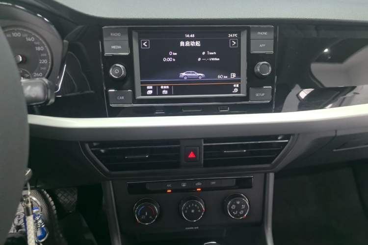 Used Volkswagen Lavida 2019 280TSI DSG Comfort Edition China VI standard Audio And AC Panel