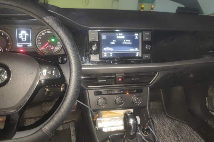 Used Volkswagen Lavida 2019 280TSI DSG Comfort Edition China VI standard Audio And AC Panel