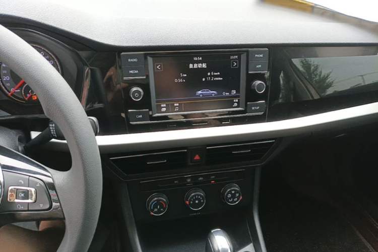 Used Volkswagen Lavida 2019 1.5L Automatic Vision Edition China VI Standard Audio And AC Panel