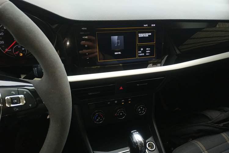 Used Volkswagen Lavida 2019 280TSI DSG Comfort Edition China VI standard Audio And AC Panel