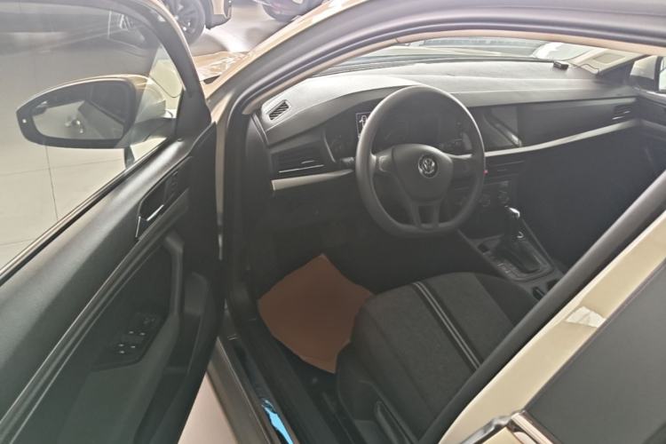 Used Volkswagen Lavida 2019 1.5L Automatic Fashion Edition China VI Driver Seat