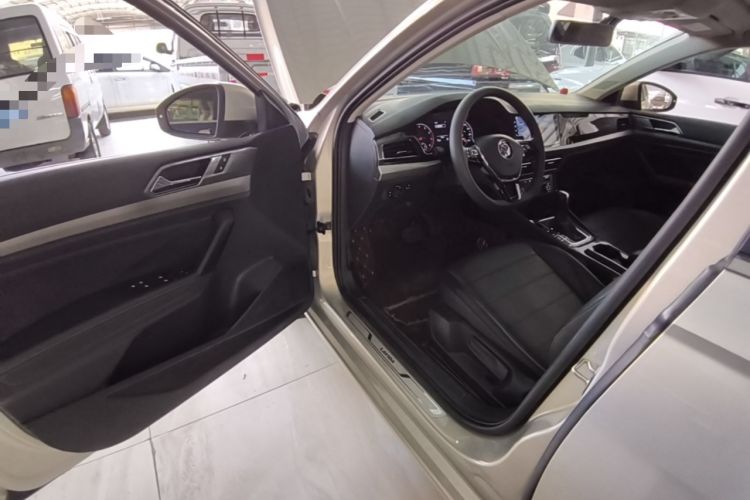 Used Volkswagen Lavida 2019 1.5L Automatic Comfort Edition China VI Standard Driver Seat